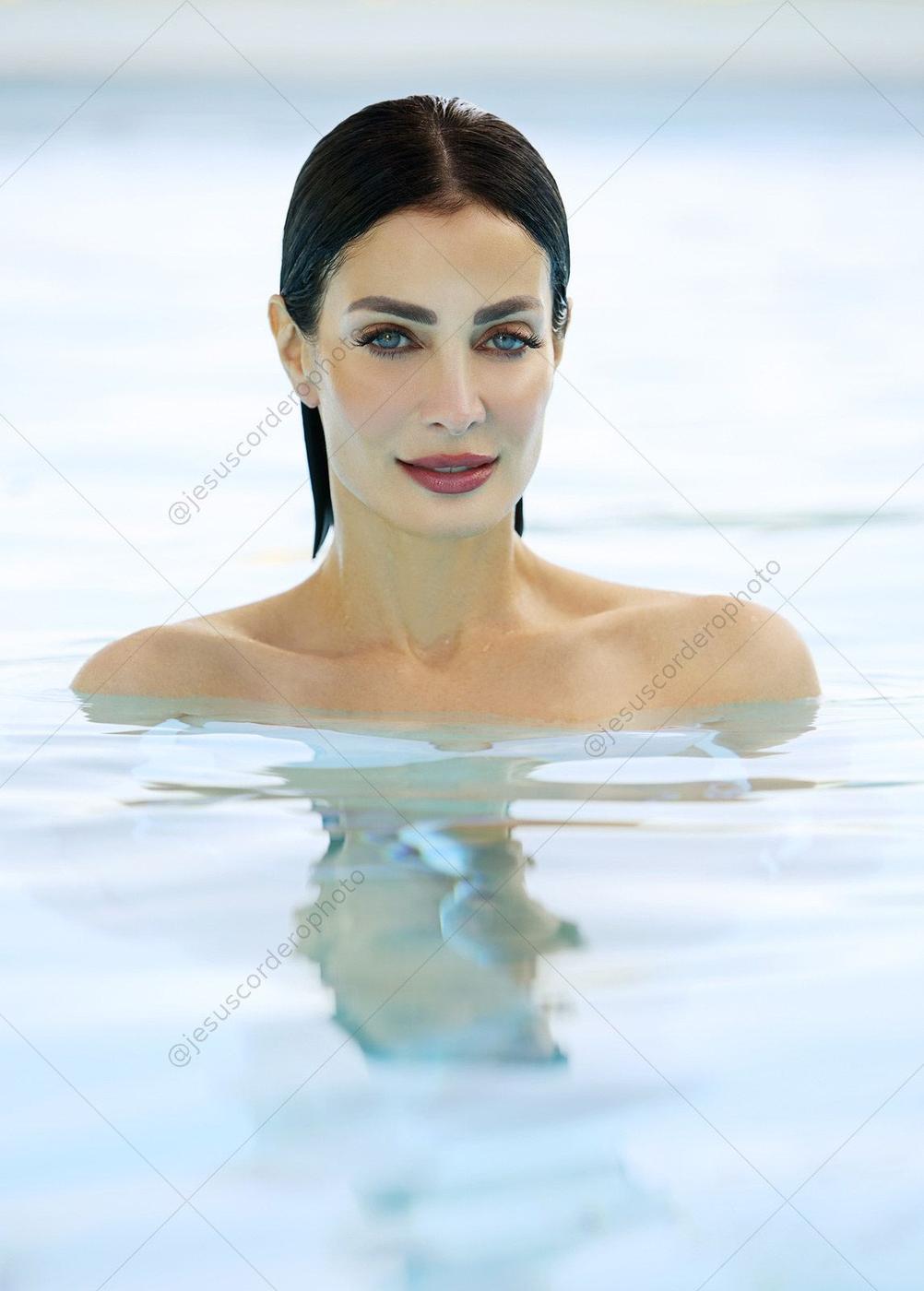 Campaña Aquanara & Dayanara Torres por Jesús Cordero