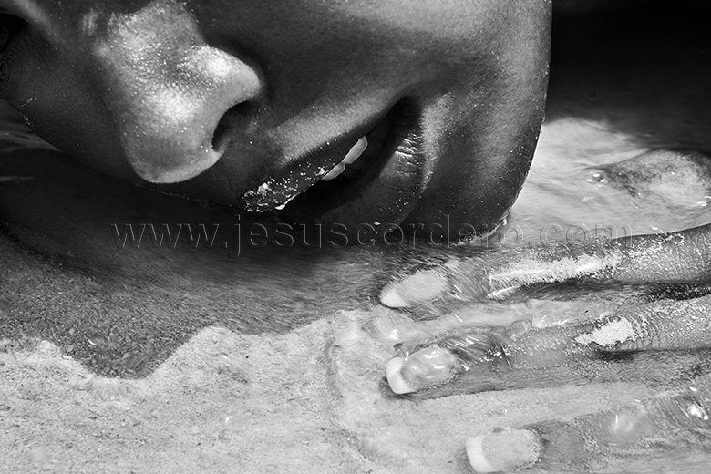 Photography by Jesus Cordero. Sand