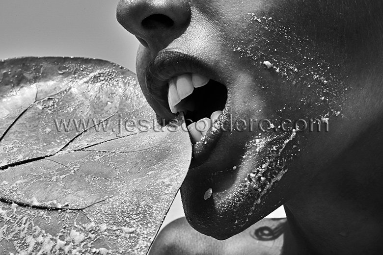 Photography by Jesus Cordero. Sand