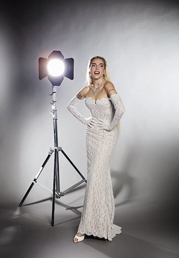 Photography by Jesus Cordero. Elena Rose